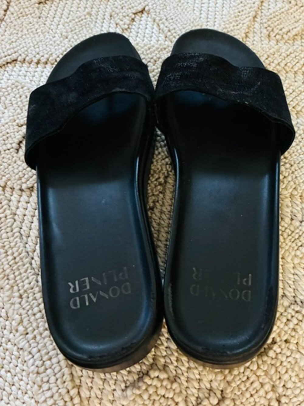 Donald Pliner Fiji Platform Slide Sandals Women 8 Black Leather Wedge Thong
